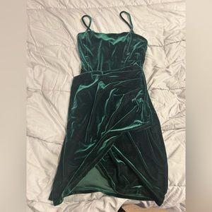 Small Velvet Green Windsor Dress